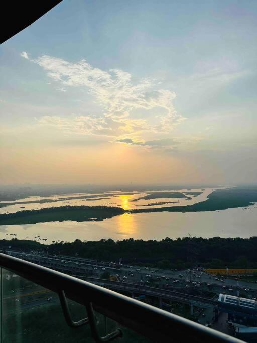 Cloud Stay@41St Floor Noida Buitenkant foto